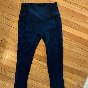 Lululemon size 4 navy blue all the right places